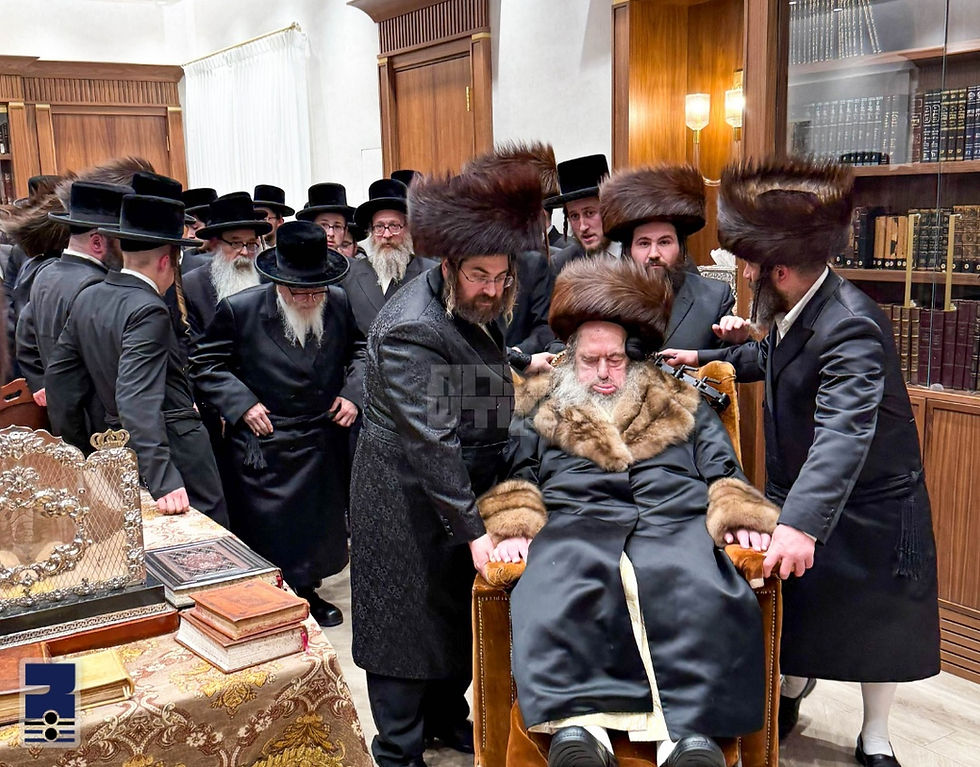 געהויבענער באזוך פון האד' מקאלוב לרפו"ש בבית מחותנו האד' מסקווירא