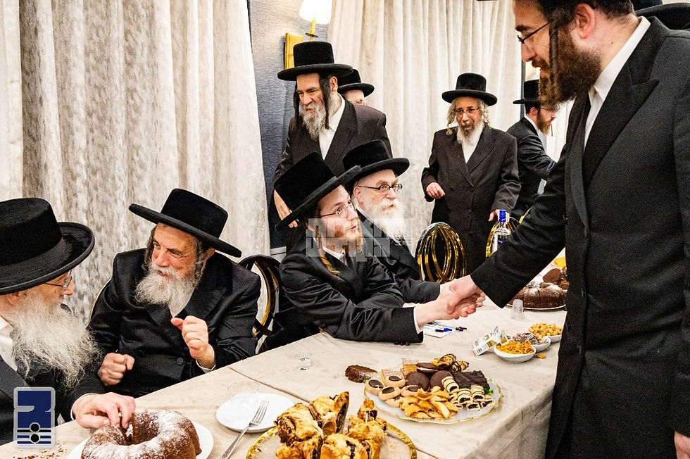 שמחת התנאים לרגל שידוך שליסן בבית חמיסטריווקא לעיקוואד - קאזניץ - קאסוב - נעפלעמיץ
