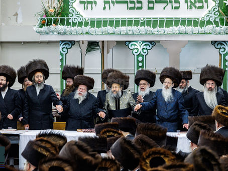 וְרוֹמַמְתָּנוּ מִכָּל הַלְּשׁוֹנוֹת • זמן מתן תורתינו בחצה"ק באבוב-45