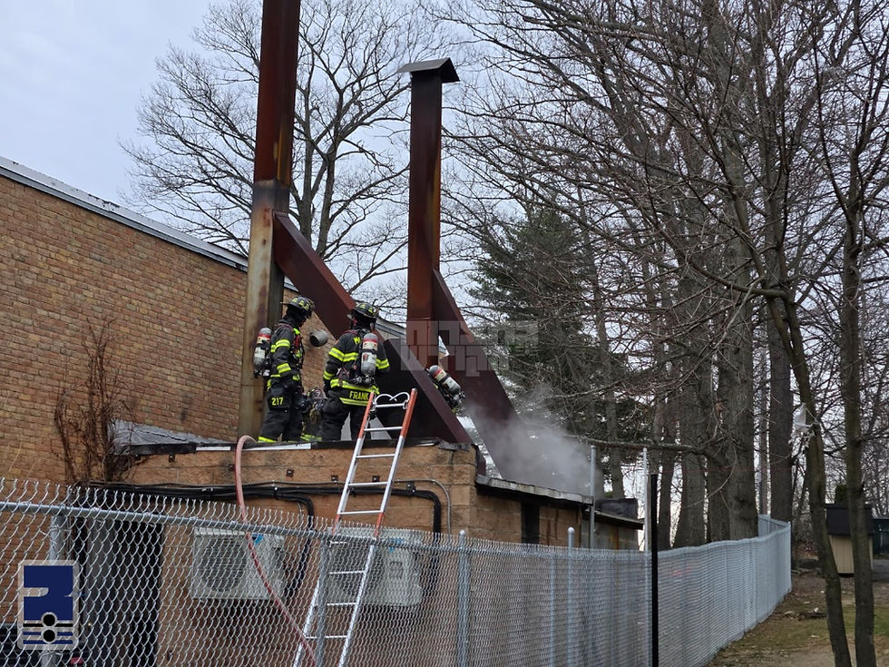 שריפה ביי וויזניצער מצה בעקעריי אין מאנסי פאראורזאכט לייכטע שאדן