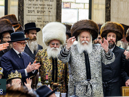 יְמֵי מִשְׁתֶּה וְשִׂמְחָה • יום טוב פורים בחצר הקודש באבוב