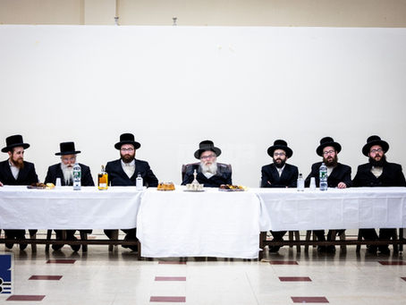 הרה"צ רבי יצחק טווערסקי שליט"א מסקווירא באזוכט אין  ישיבת "מאור יוסף" אין שיכון סקווירא