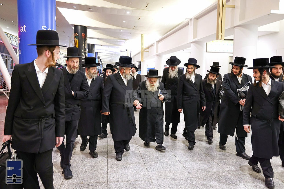 צדיק בא לעיר: כ"ק גאב"ד מאקאווא שליט"א אנגעקומען צוגאסט קיין ניו יארק