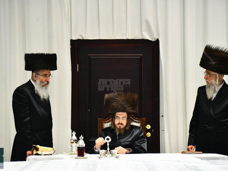נעילת החג יום טוב שבועות בחצה"ק סאדיגורא | בילדער גאלעריע