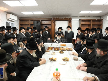 מעמד קביעת מזוזות וחנוכת הבית פארן בית המדרש החדש דחסידי נדבורנא אין עיה"ק ירושלים