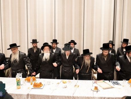 שמחת קישור החיתון פון החתן בן האד' מסקולען וומסב''ג עב"ג הכלה אייניקל פון הגה"צ ראב"ד סקווירא געפראוועט אין מאנסי