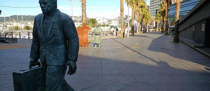 El emigrante tiene un monumento en Vigo