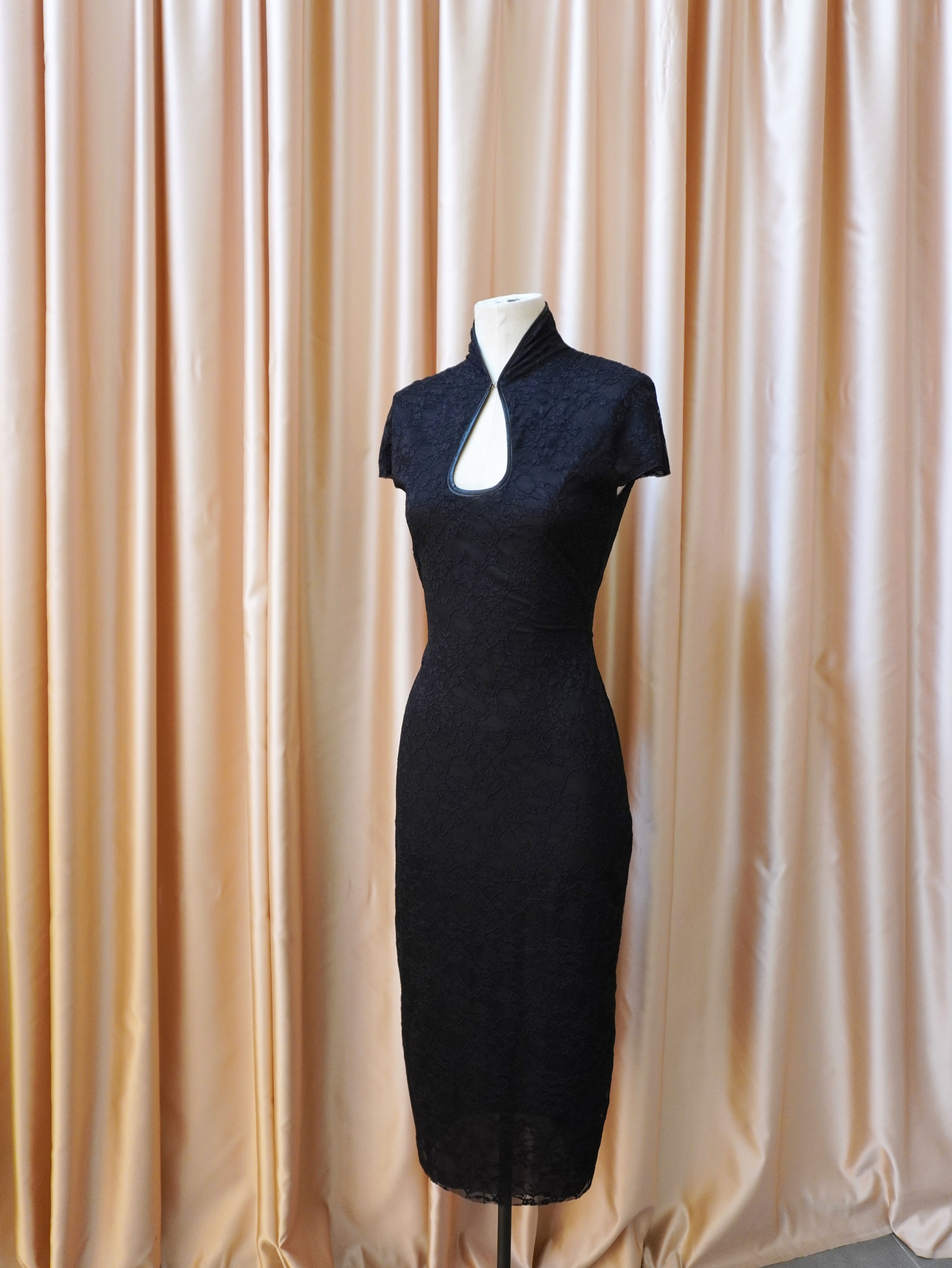 90s DREAM MIDI DRESS