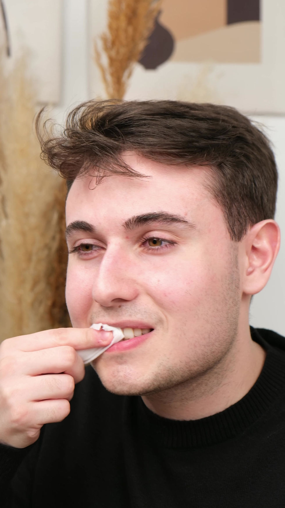 Küçük resim: Diş Beyazlatma ve Temizleme Mendili