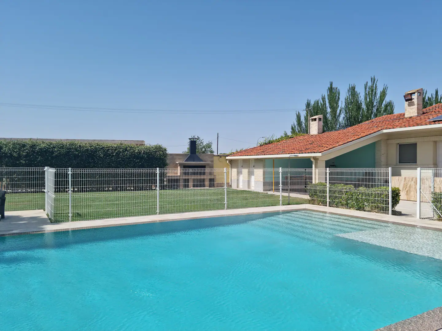 Casa rural Tudela_cas rural en tudela_alojamiento_vacaciones_alojamiento_piscina_tudela_navarra_vacaciones_reservar_rural_turismo