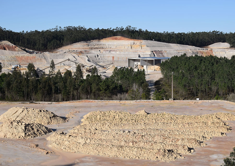 FOTO 1_page-0001.jpg