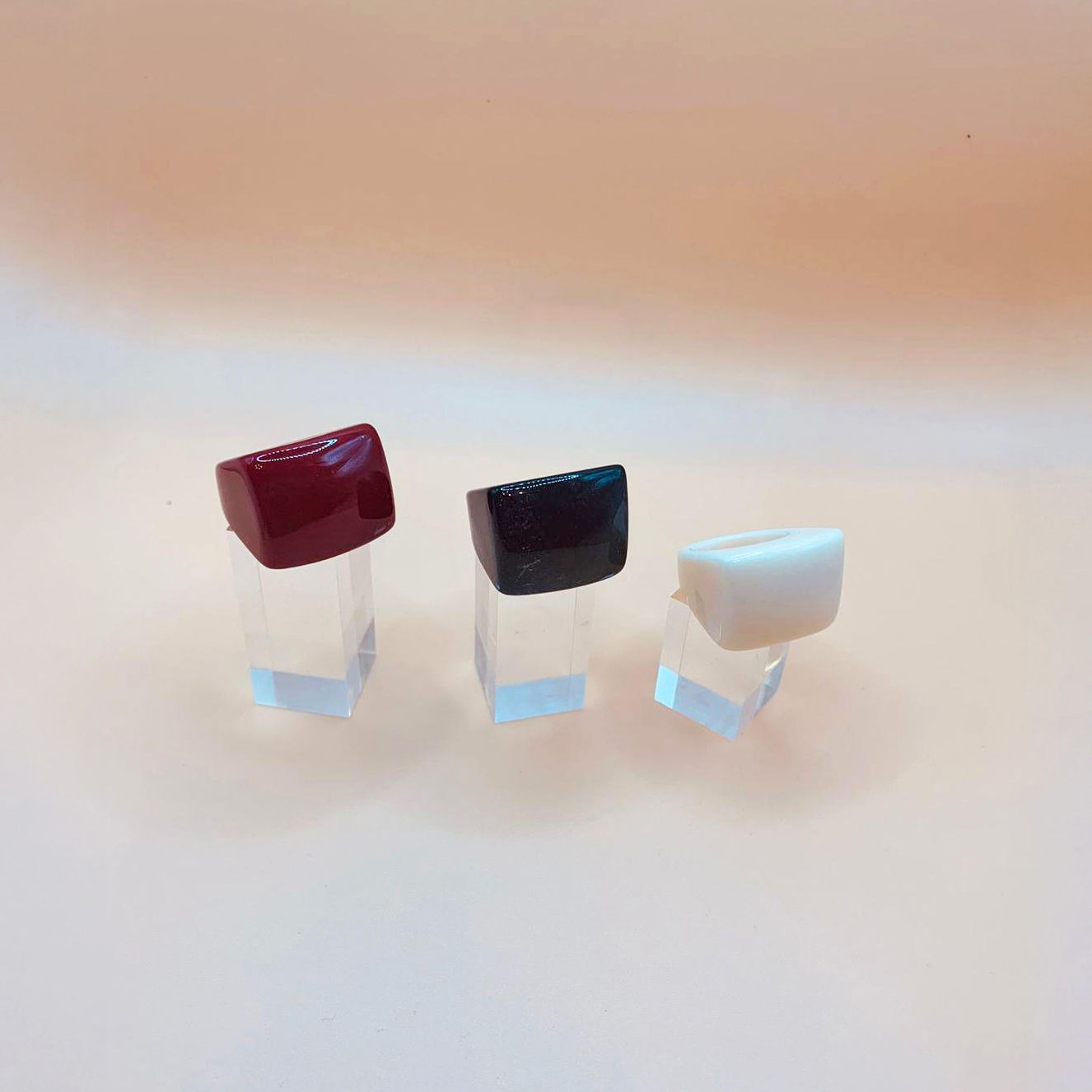 Acrylic Retro Chics Rings