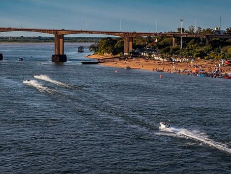El Paraná fue escenario del Raid Náutico de las Américas y la Motonáutica del NEA