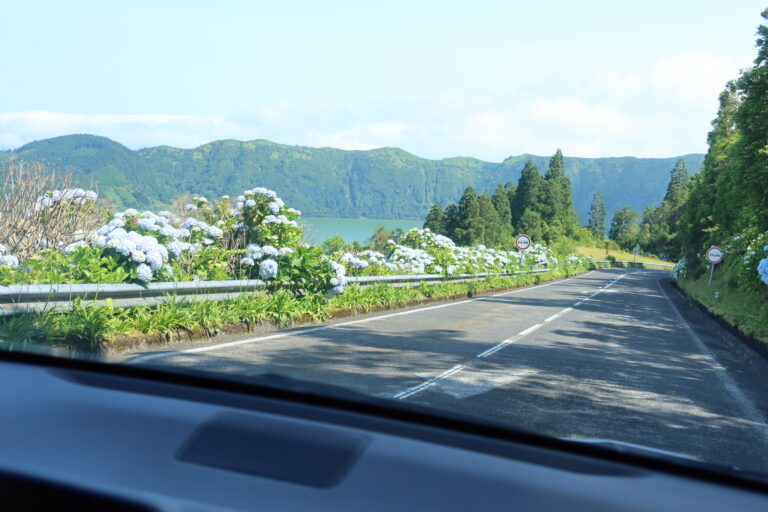 Roads along Sete Cidades