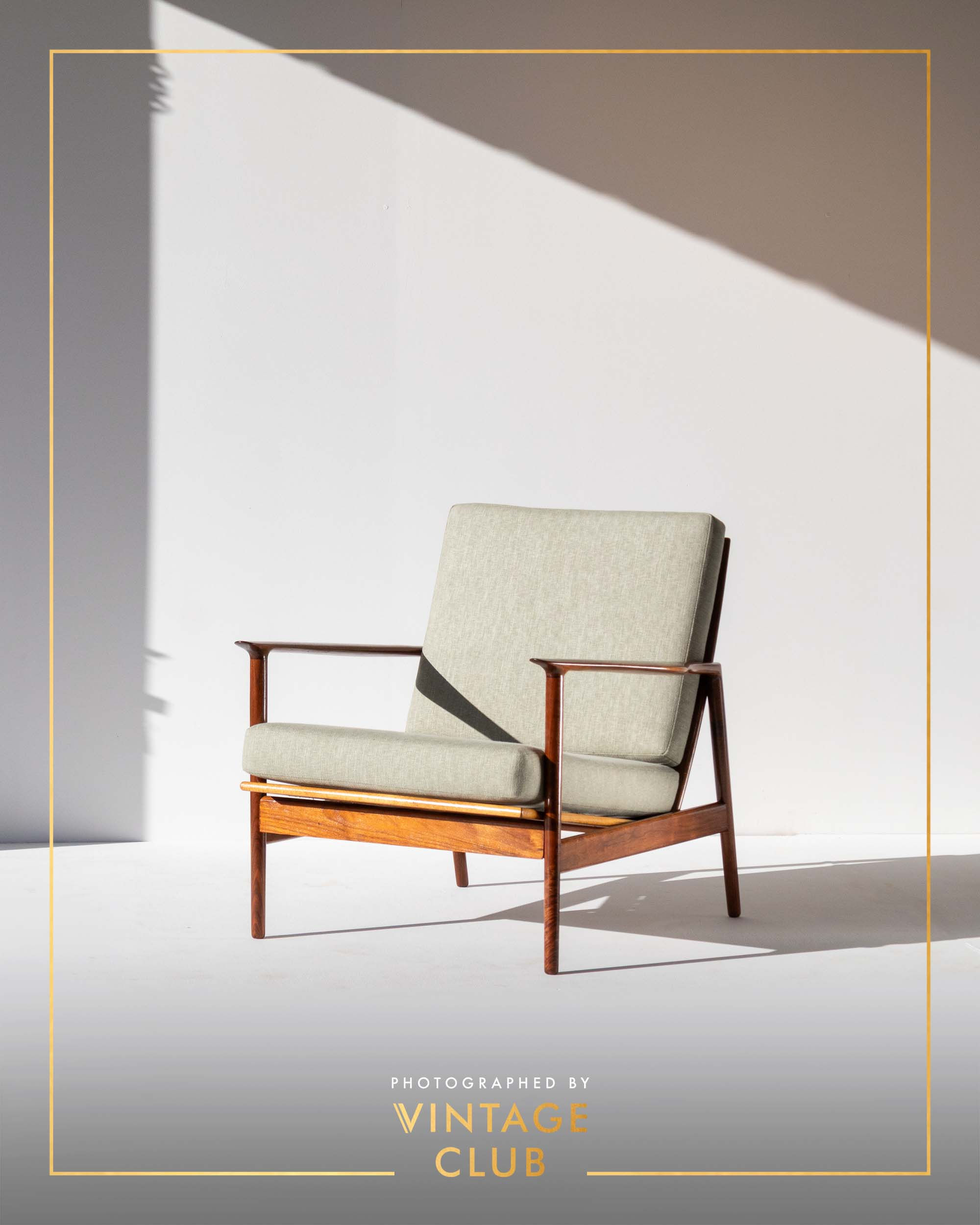 Ib Kofod-Larsen Lounge Armchair for Selig, Denmark, 1960s