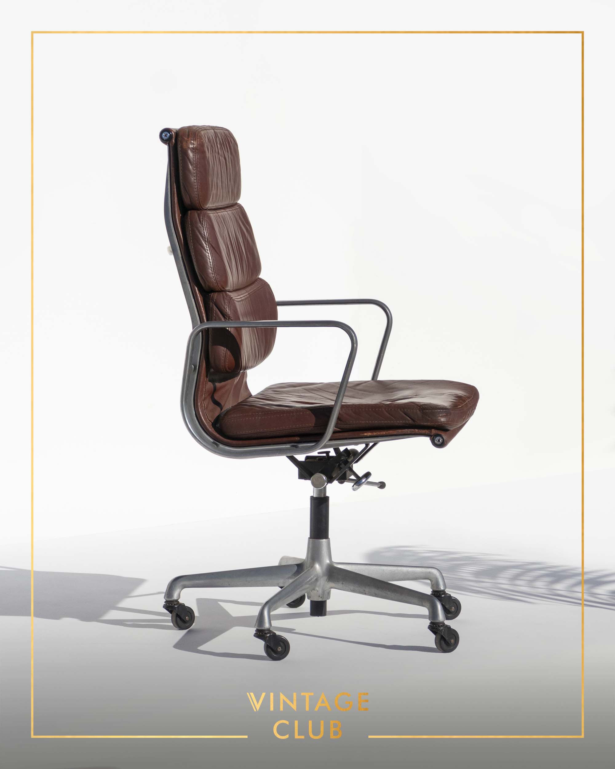 Original Vintage Eames Aluminum Group Soft Pad Executive Desk Chair, Model EA437