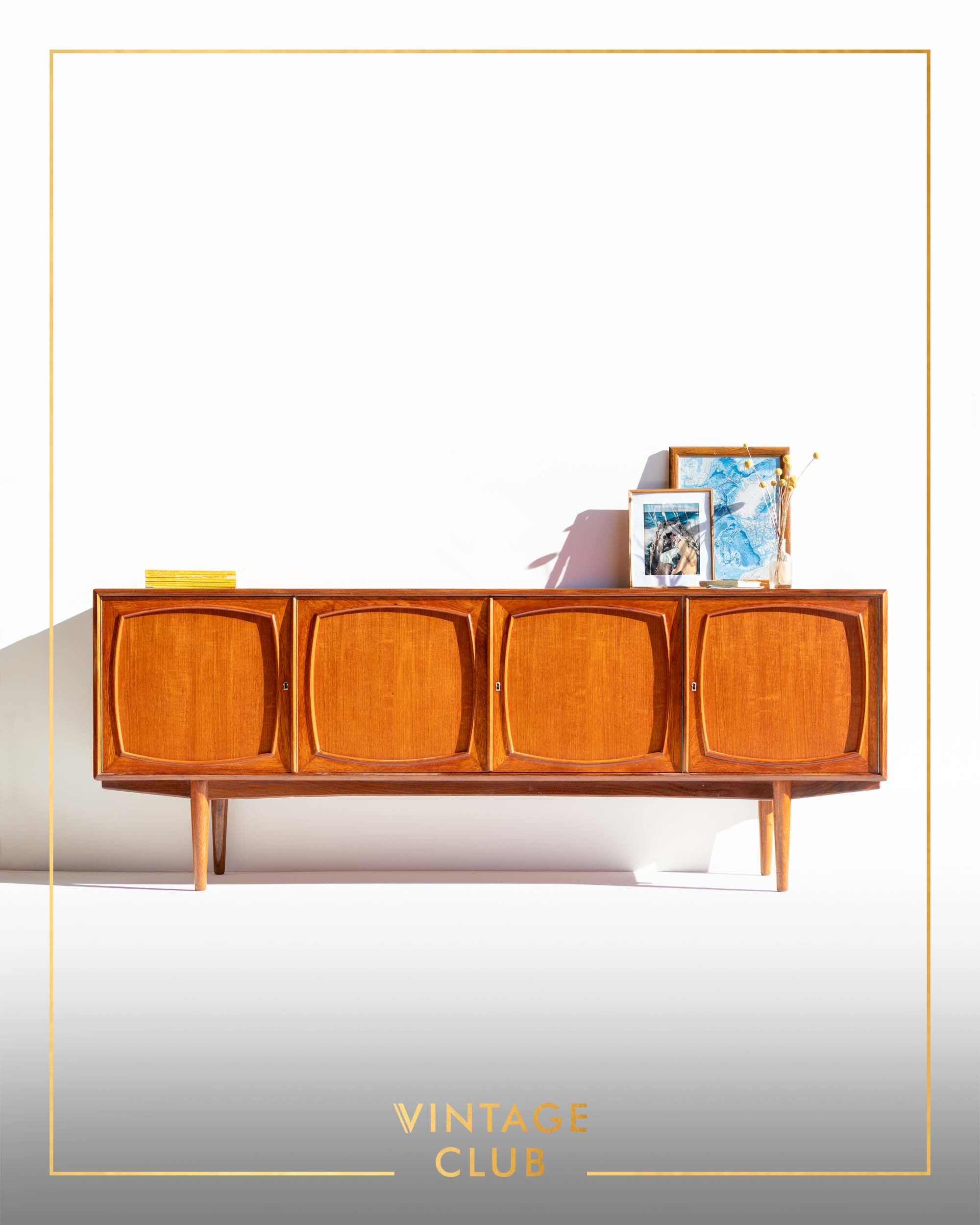 1960s Duros Sideboard