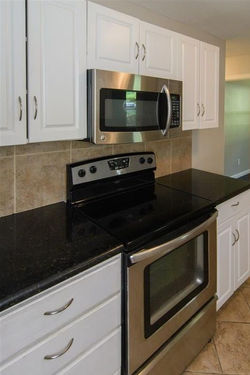 ISu4vzxt6la33q1000000000