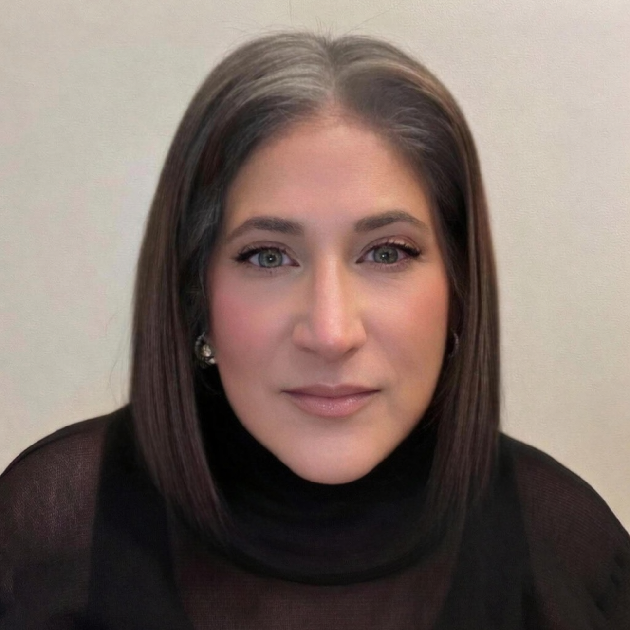 Portrait of Lisa Jaffe, AIA, LEED AP, principal and founder of Jaffe Architecture, a Chicago-based residential architecture firm known for thoughtful, high-end custom homes and renovations.