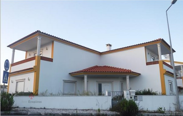 Maison jumellée 5 Pièces
