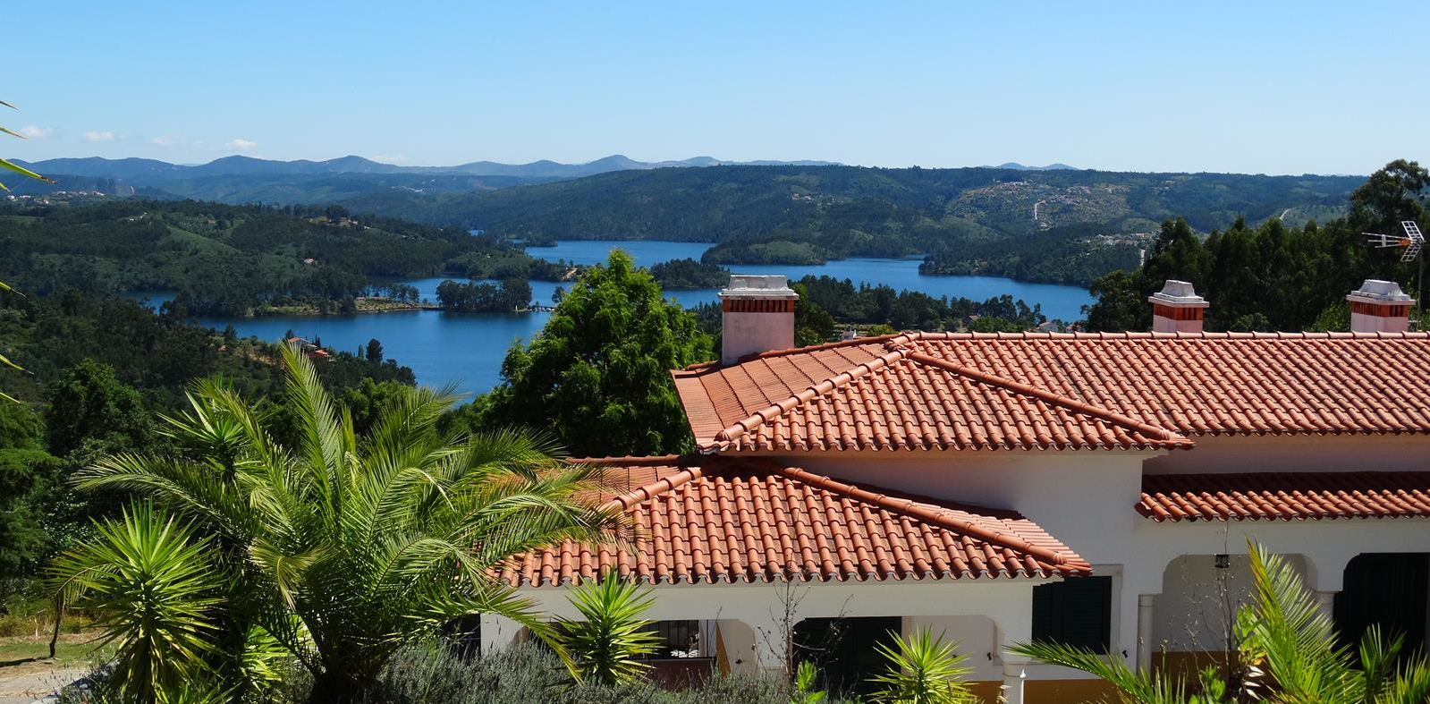 Villa 6 Pièces - 340 000 €