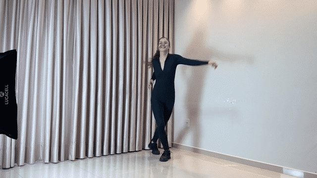 Sarro Foundations-low.gif