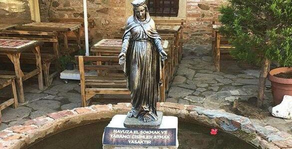 Şirince : Tarihin ve Doğanın Kucaklaştığı Şirin Köy