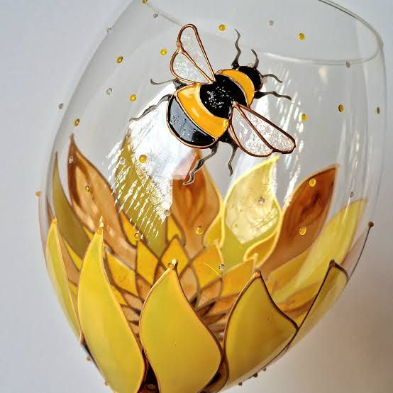 Create & Sip Workshop: The Sunflower and Bee Wine Glass