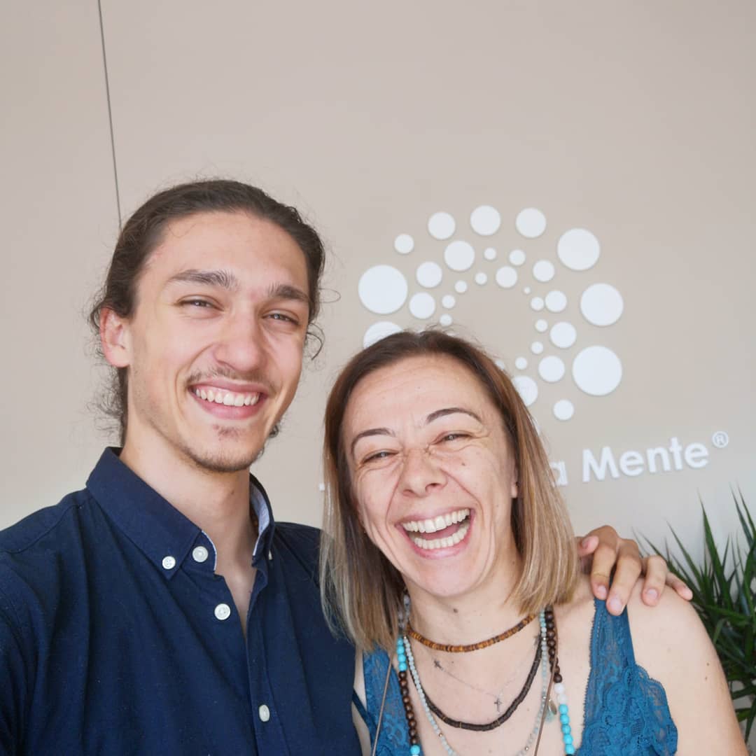 67830294_611701239235688_601199733004618