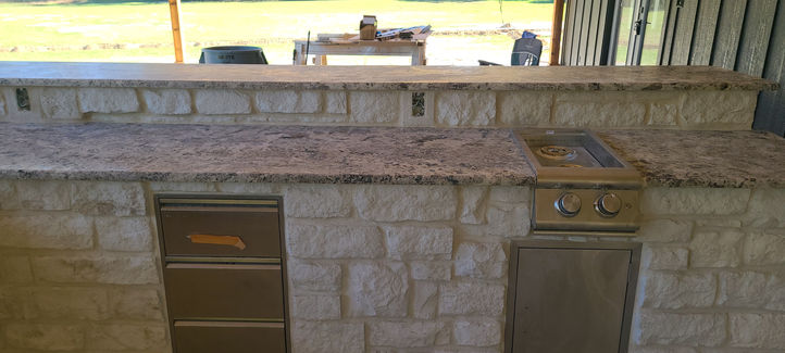 White Austin Outdoor Kitchen