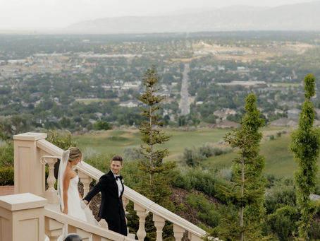 Timeless or Trendy? How to Find a Wedding Style That Ages Well