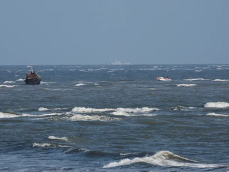 More than 500 feared dead after reports of boats capsizing off Myanmar