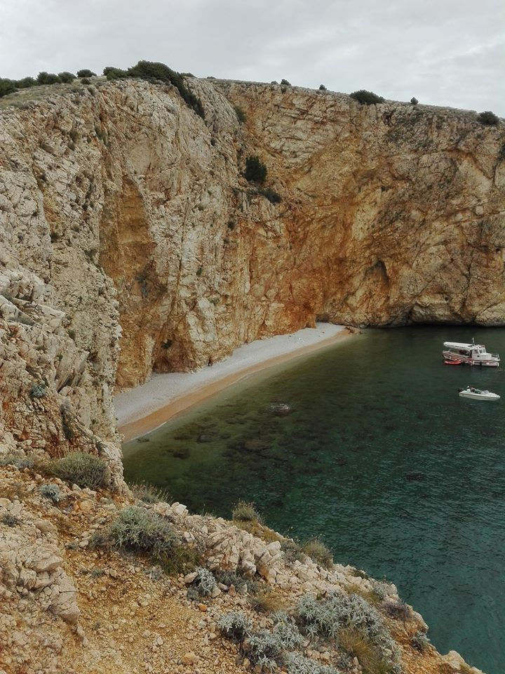 Golden beach, WILD BAYS