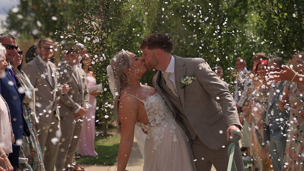 Laura & Greg  - Riverlands