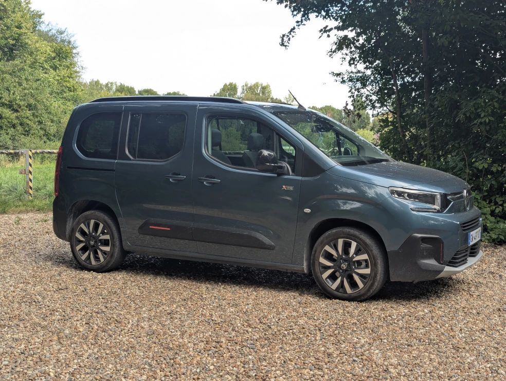 2025 Citroën ë-Berlingo