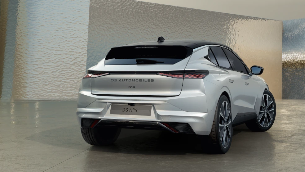 The DS N°4 2025 - the exterior
