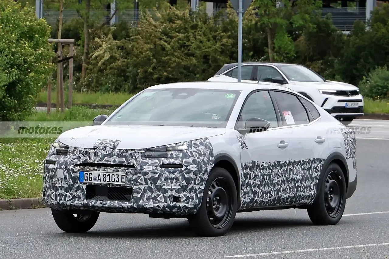 La nouvelle Citroën C4 2024 surprise en tests