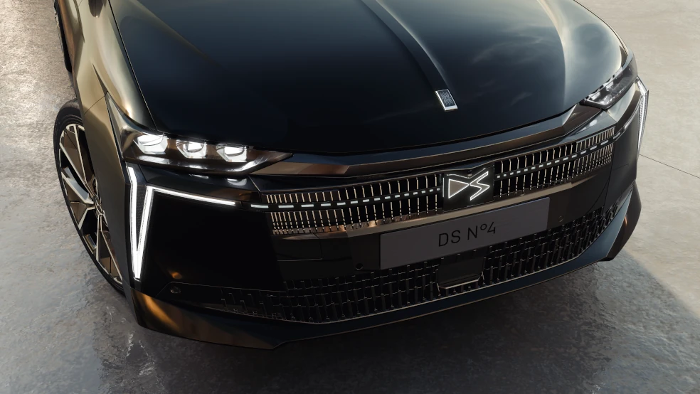 The DS N°4 2025 - the exterior