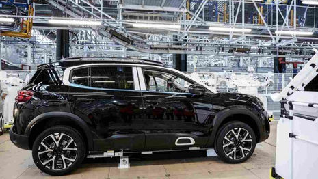 Le Citroën C5 Aircross sur les chaînes de l'usine de Rennes
