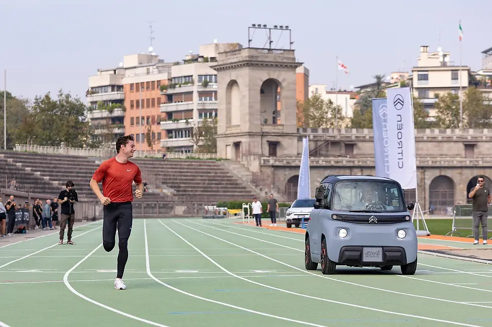 La Citroën ami sur piste pour un défi ludique en Italie