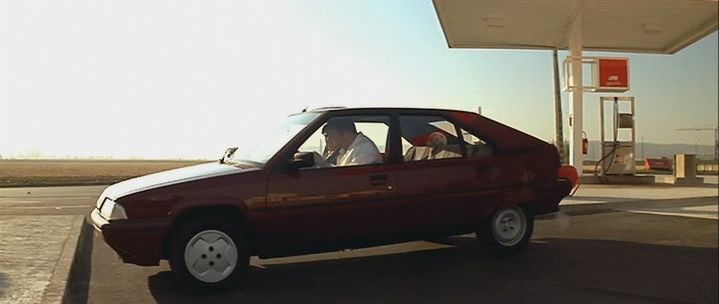 The Citroën BX of the Opération Corned  Beef film