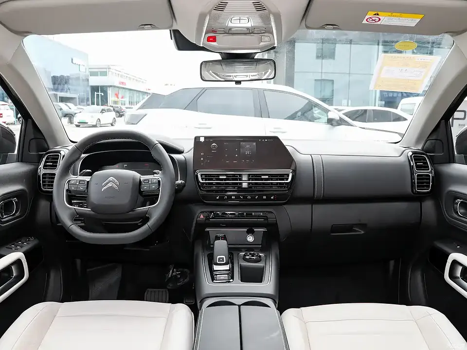 2027 Citroën C5 Aircross Chine