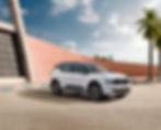 Citroën presents the new C3 Aircross front 3/4 view, showing the new grille and the original styling.