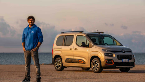 Le Citroën Berlingo, compagnon de champion, en Italie
