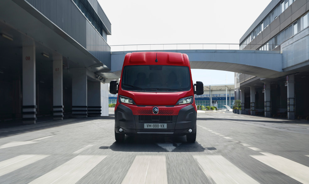 Nouveau Citroën Jumper 2024 - une offre électrique étendue