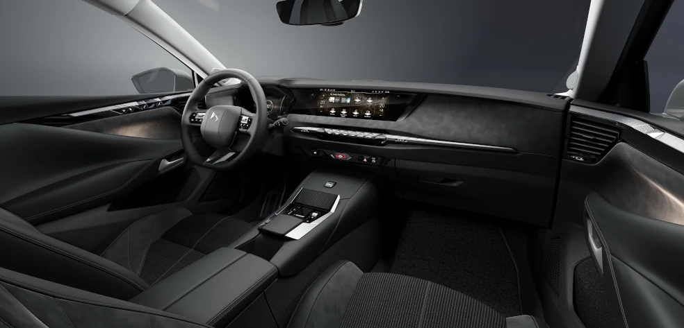 DS No. 4 2025 - the interior