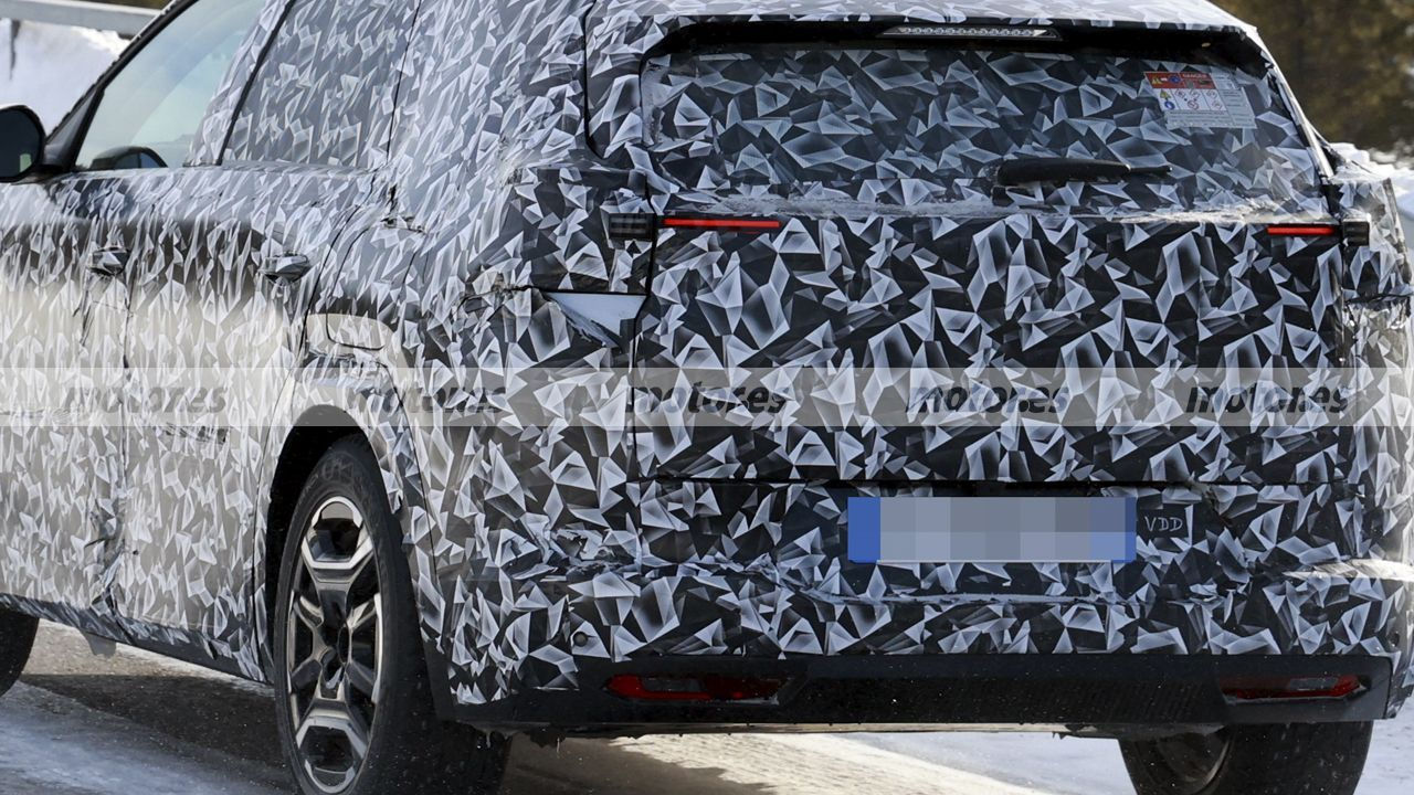The future Citroën C5 Aircross 2025
