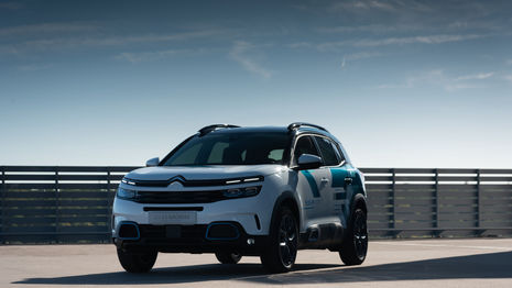 Le Citroën C5 Aircros en direction de l'Australie