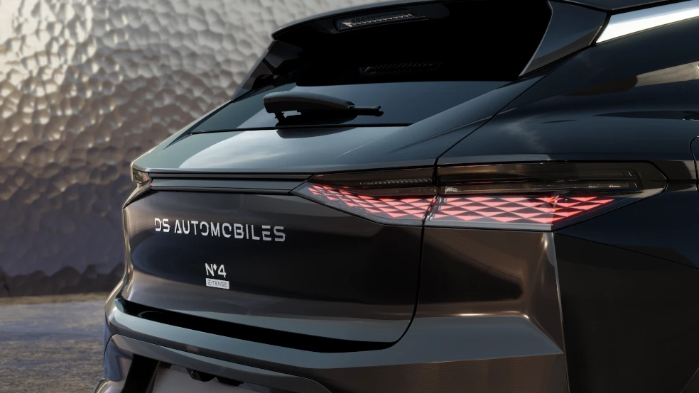 The DS N°4 2025 - the exterior
