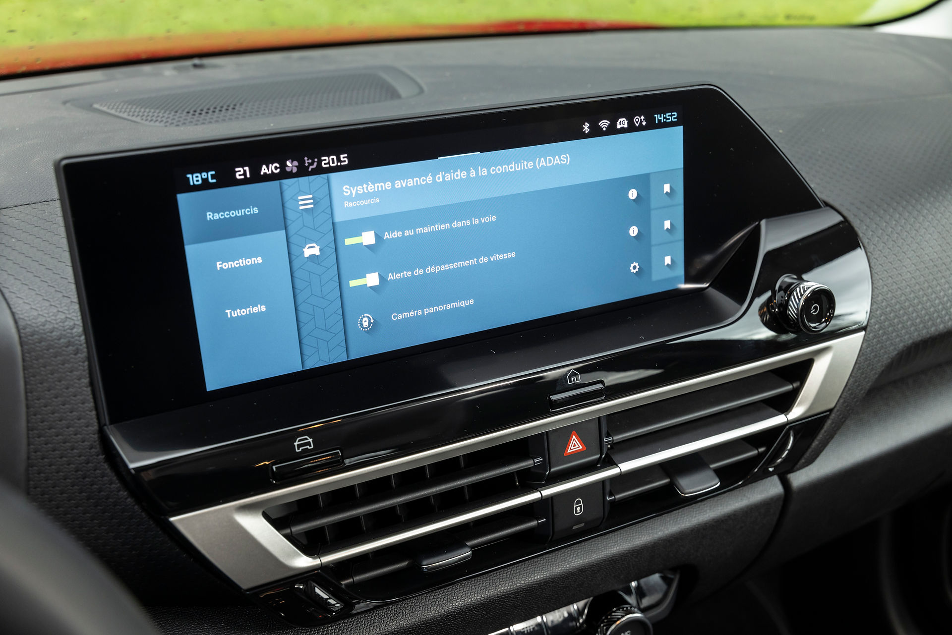 L'intérieur de la nouvelle Citroën c4 2024